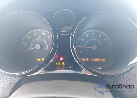 2008 Saturn Sky z USA, uszkodzony, nr VIN 1G8MB35B28Y109722